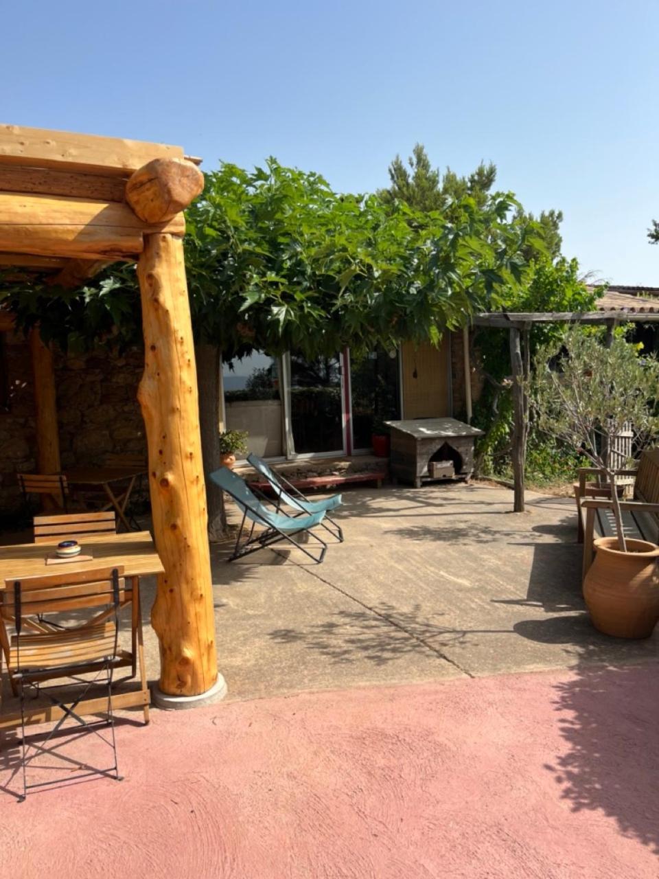 Chambres D'Hotes Gite Saint Roch Tuchan Exterior foto